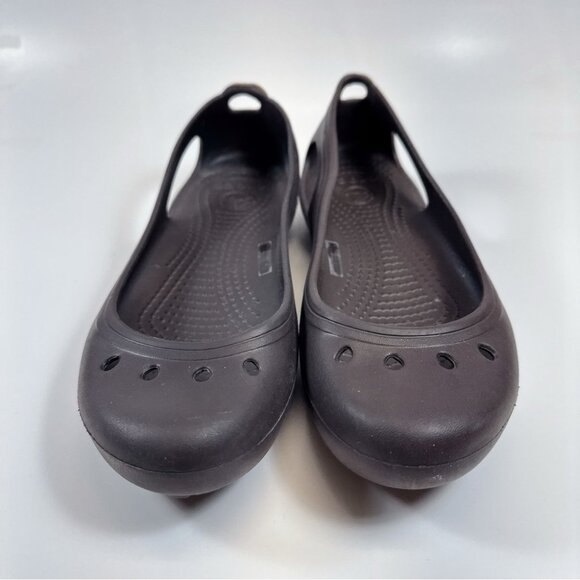 Crocs Womens 7 Kadee Ballet Flats Dark Brown Color - Picture 2 of 11